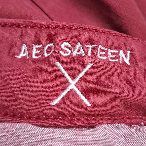 American Eagle Outfitters‎ AEO Sateen Super Stretch Jegging. Red. Size 6. - Picture 6 of 9